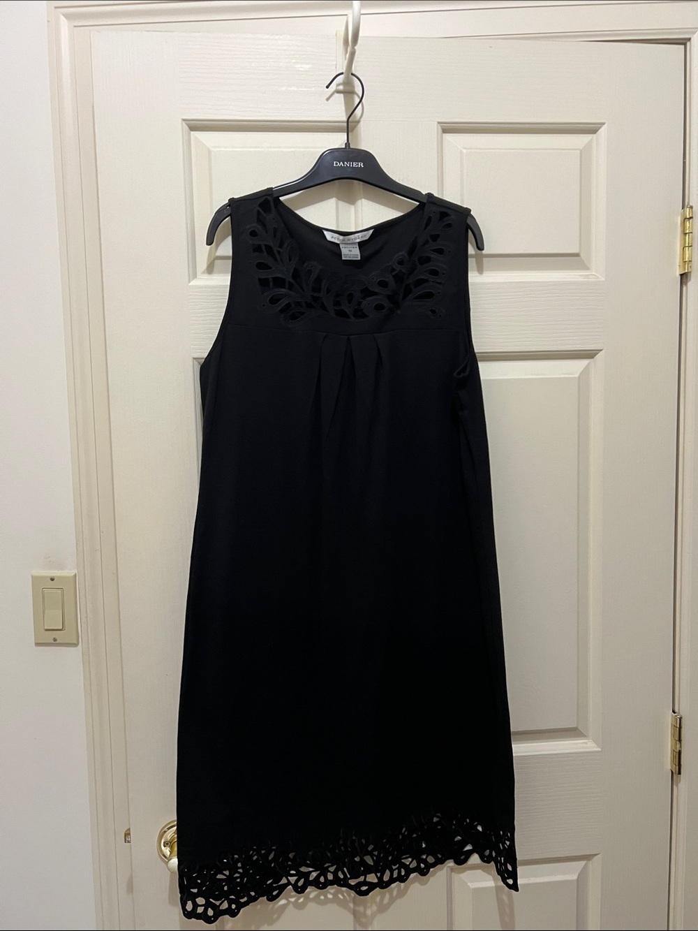 Peter Nygard Black Sleeveless Dress with Laser-Cut Accents (sz m)